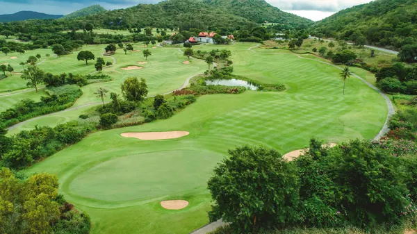 Pineapple Valley Golf Club — photograph 8