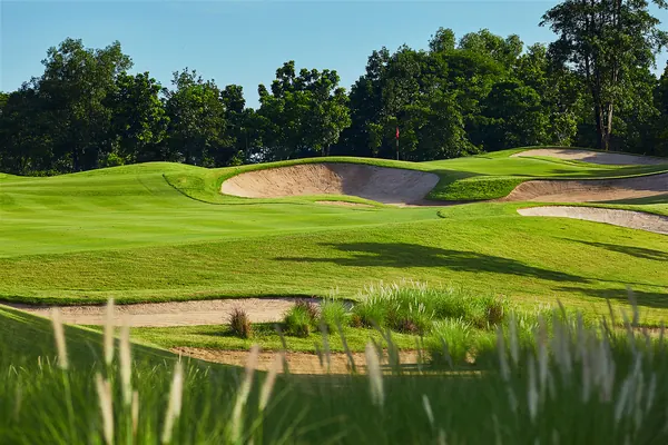 Riverdale Golf Club — photograph 3