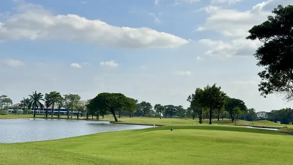 The Royal Golf & Country Club — photograph 3