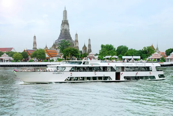 Ayutthaya by van & river cruise — photograph 5