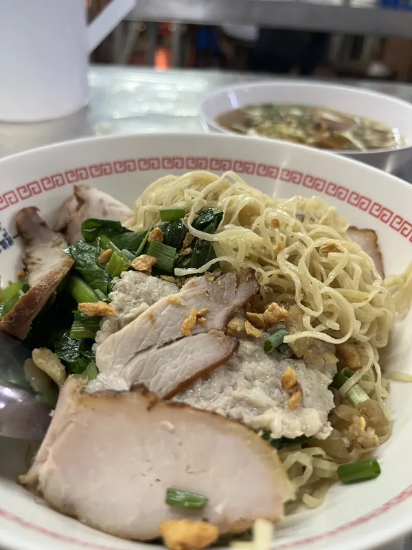 Bangkok temples & street food — photograph 6